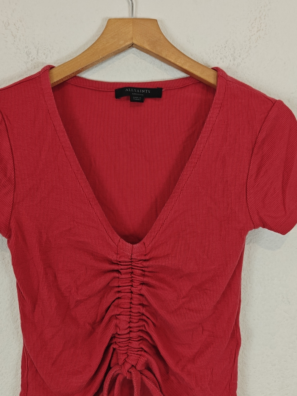 AllSaints Rinna Ruched V-Neck Crop Tee Red Drawstring Top M - Picture 4 of 11
